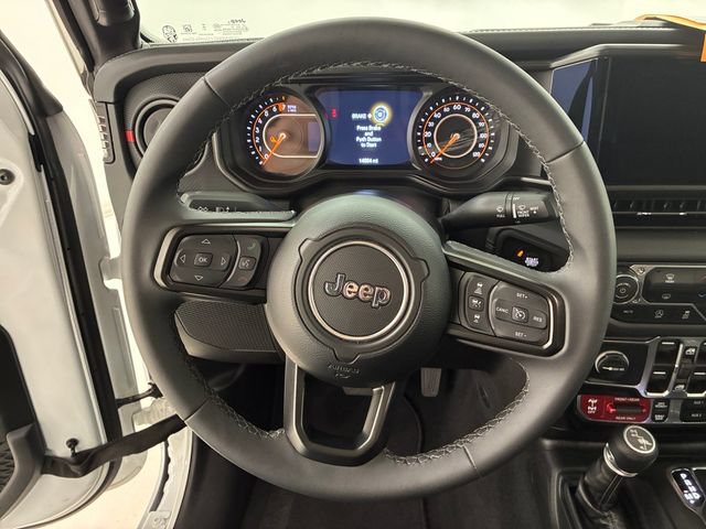 Used 2026 Jeep Gladiator Rubicon w/ Steel Power Dome Hood Package AWD/4WD image 22