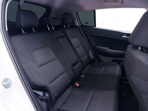 Certified 2022 Kia Sportage LX FWD image 33