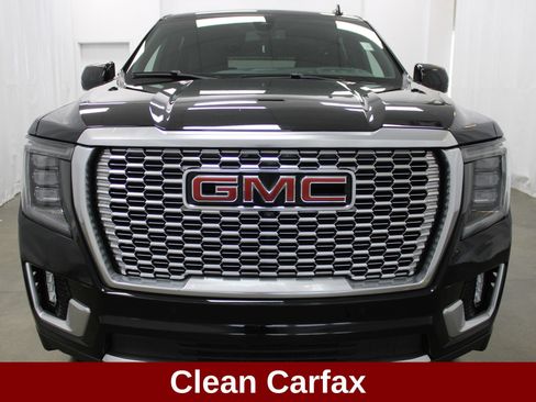 Used 2022 GMC Yukon XL Denali AWD/4WD image 3