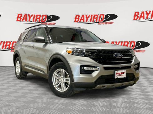 Used 2023 Ford Explorer XLT w/ Equipment Group 202A AWD/4WD image 1