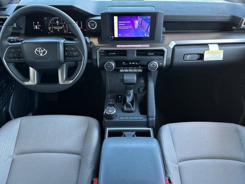 Used 2026 Toyota 4Runner SR5 AWD/4WD image 4