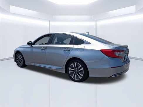 Used 2020 Honda Accord Touring image 6