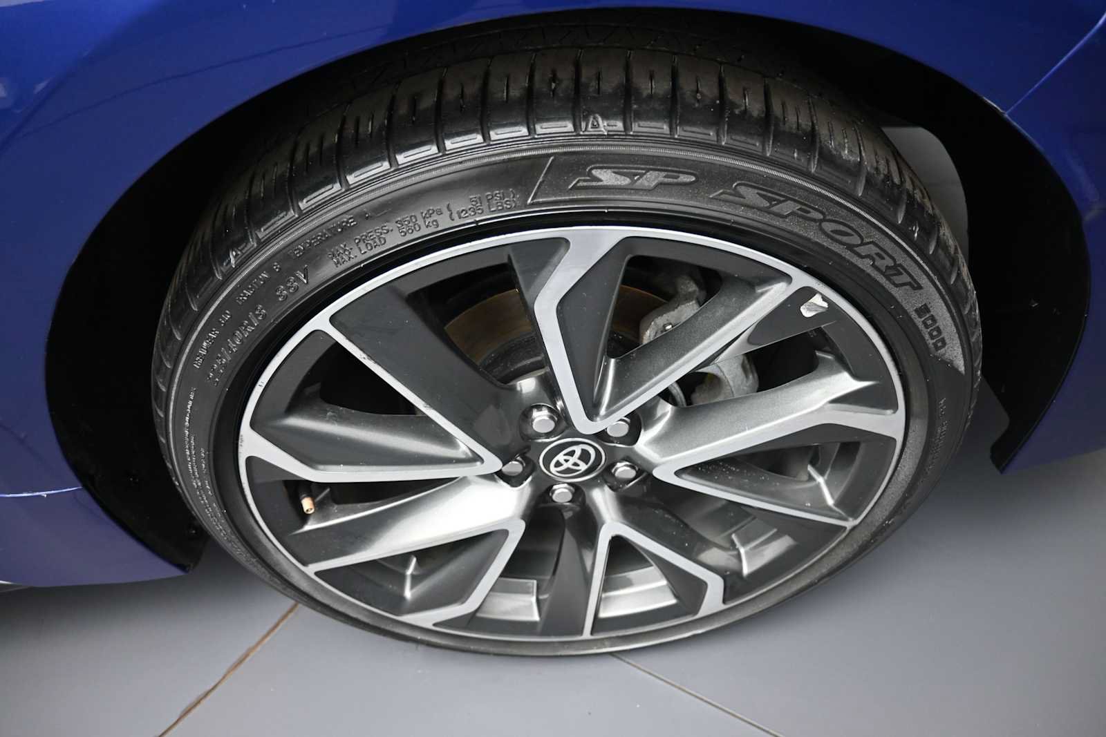 Used 2022 Toyota Corolla SE w/ SE Premium Package FWD image 14