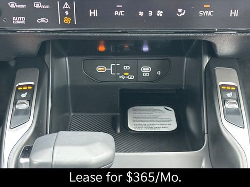 New 2026 Kia Sorento S image 24