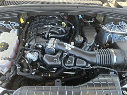 Used 2023 Jeep Grand Cherokee Altitude RWD image 24