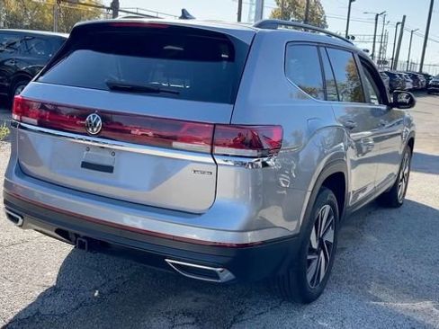 Used 2024 Volkswagen Atlas SE image 27