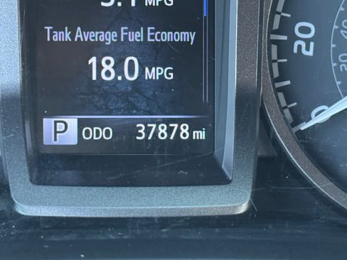 Used 2023 Toyota Tacoma TRD Off-Road w/ Advanced Technology Package image 22