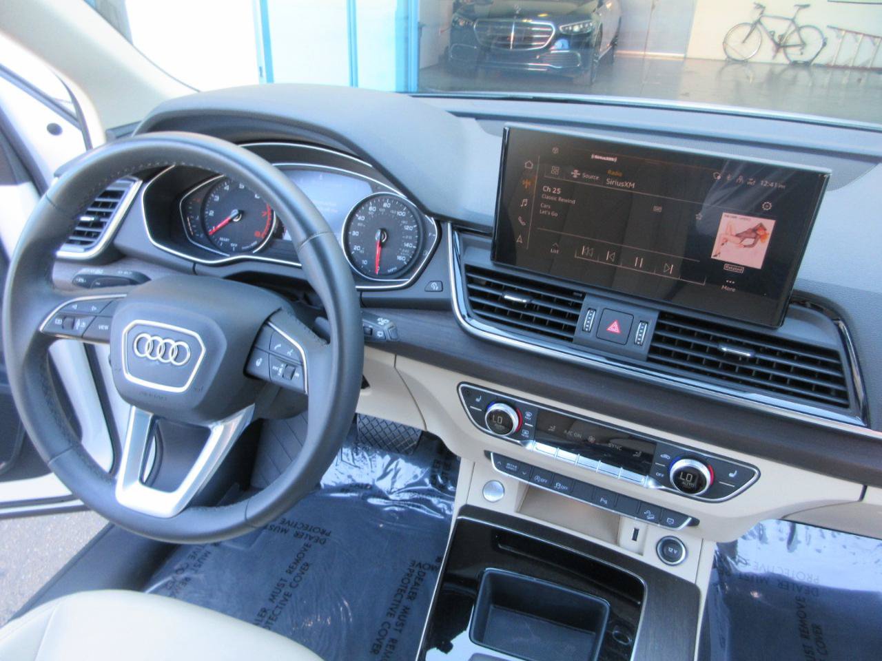 Used 2023 Audi Q5 2.0T Premium w/ Convenience Package AWD/4WD image 52