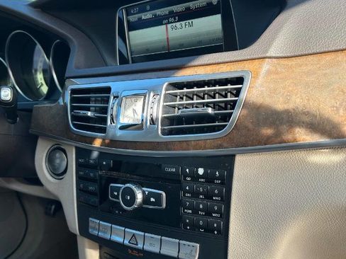Used 2014 Mercedes-Benz E 350 Sedan image 48