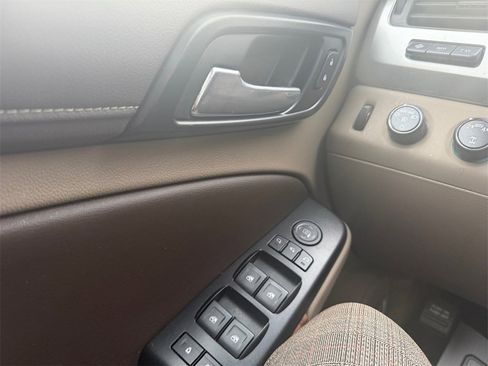 Used 2019 Chevrolet Tahoe Premier image 31