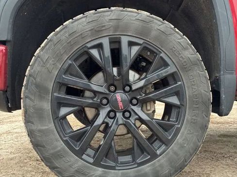 Used 2021 GMC Sierra 1500 AT4 w/ AT4 Premium Package image 7