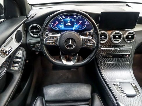 Used 2022 Mercedes-Benz GLC 300 image 12