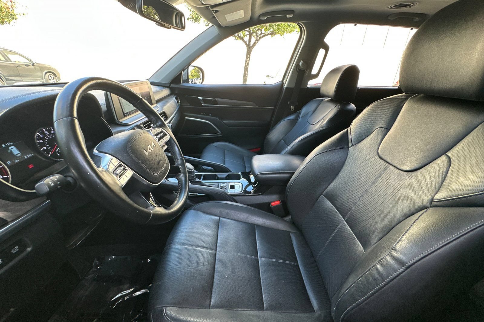 Used 2022 Kia Telluride EX w/ EX Premium Package AWD/4WD image 10