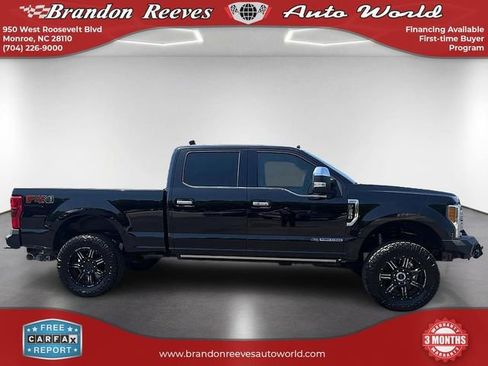 Used 2019 Ford F250 Platinum w/ Platinum Ultimate Package AWD/4WD image 4