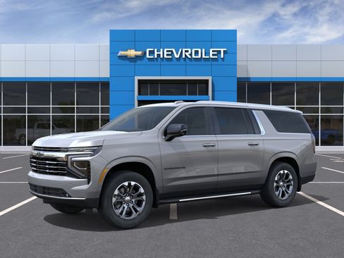 New 2026 Chevrolet Suburban LT w/ Comfort Package RWD image 2