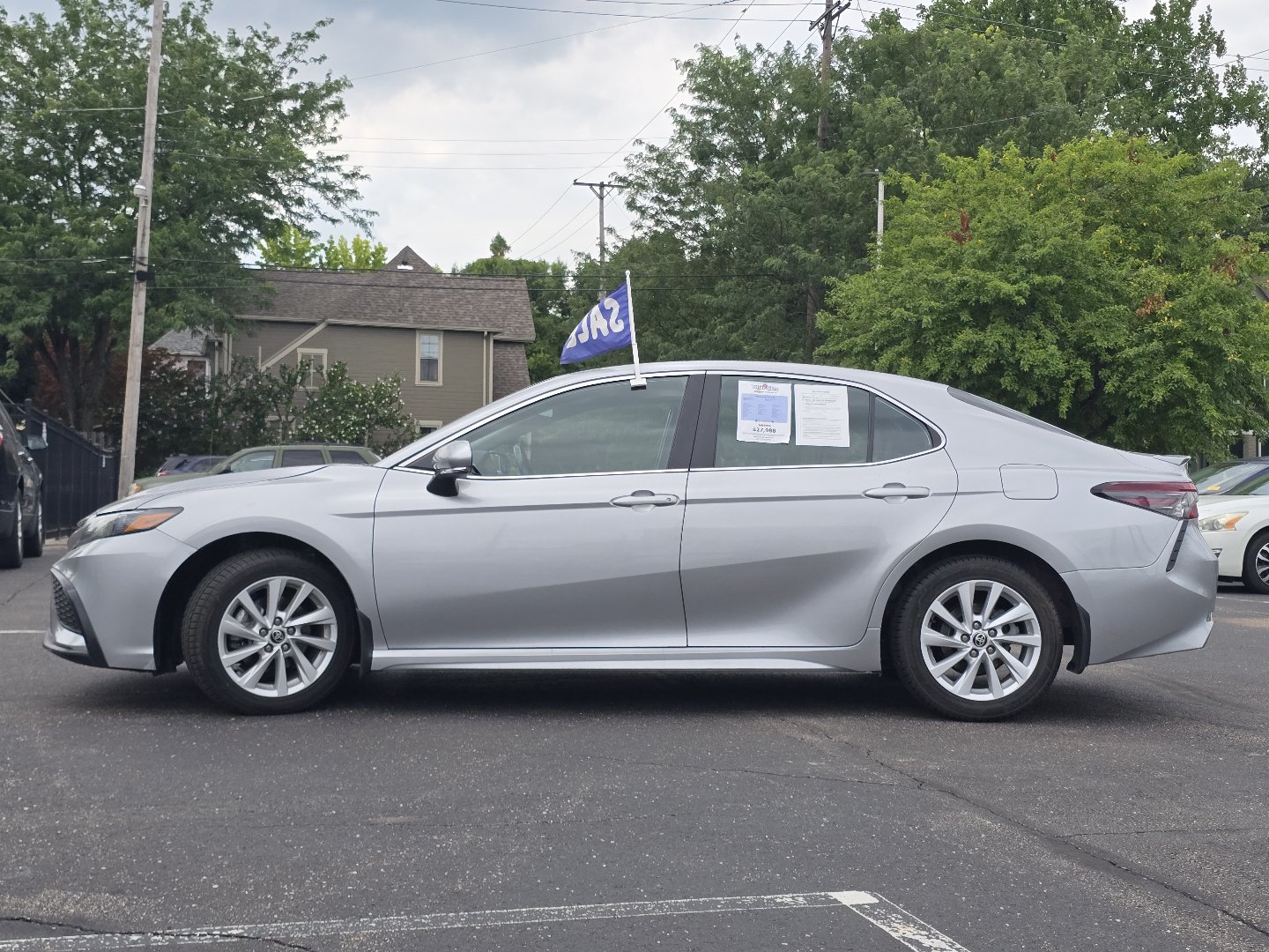 Used 2024 Toyota Camry SE FWD image 20
