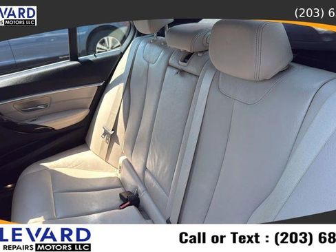 Used 2017 BMW 330i xDrive Sedan AWD/4WD image 33