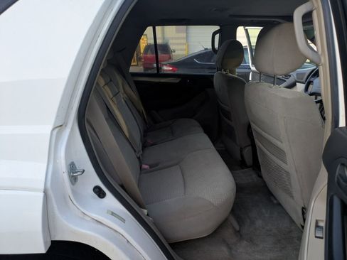 Used 2005 Toyota 4Runner SR5 image 9