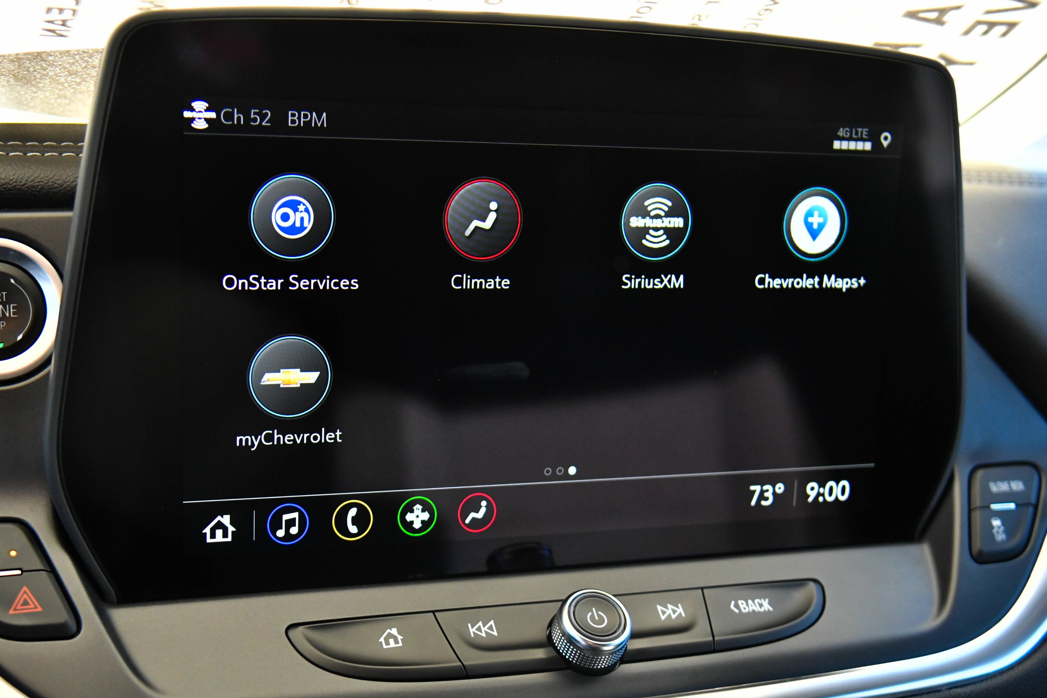 Used 2025 Chevrolet Blazer LT FWD image 21