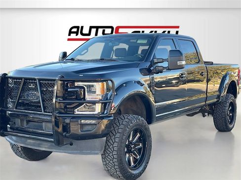 Used 2020 Ford F350 King Ranch w/ King Ranch Ultimate Package image 3