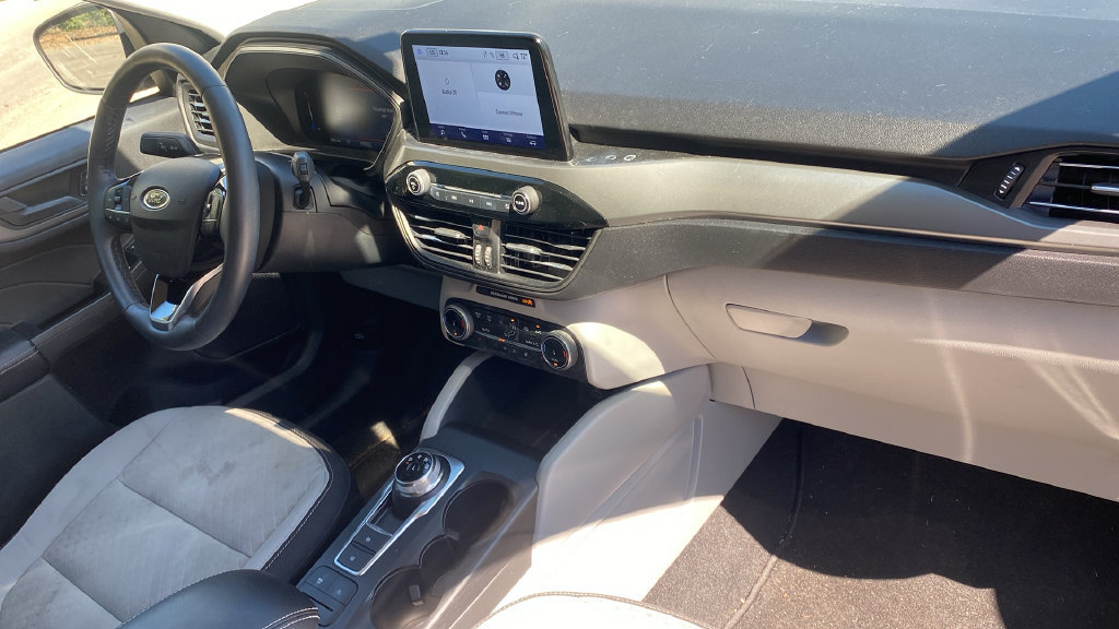Certified 2024 Ford Escape Active AWD/4WD image 11