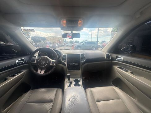 Used 2012 Jeep Grand Cherokee Altitude RWD image 14