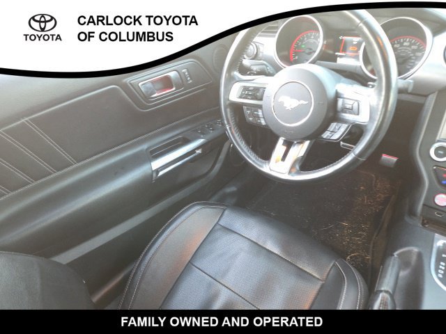 Used 2021 Ford Mustang Premium RWD image 21