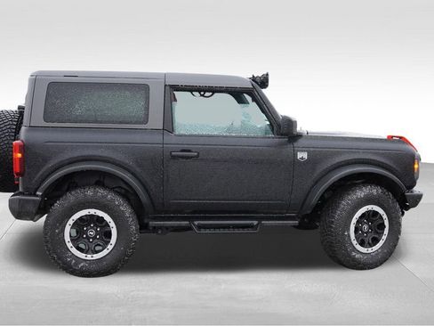Certified 2023 Ford Bronco Big Bend w/ Sasquatch Package AWD/4WD image 4