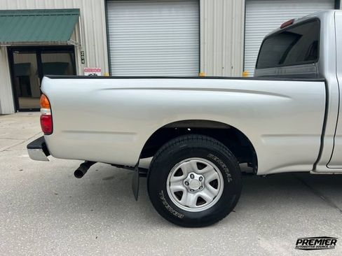 Used 2004 Toyota Tacoma 2WD Regular Cab w/ Enhancement Pkg image 29