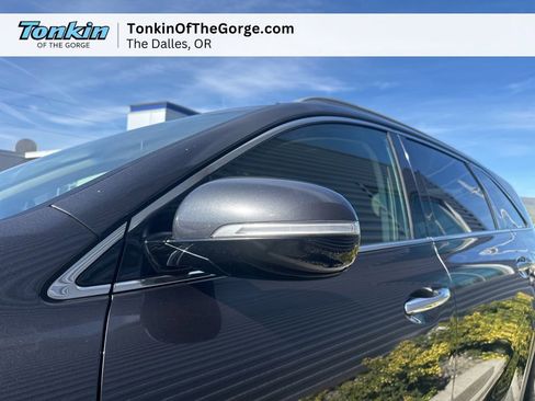 Used 2018 Kia Sorento LX image 11