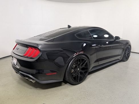 Used 2023 Ford Mustang GT RWD image 6