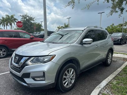 Used 2017 Nissan Rogue SV w/ SV Premium Package