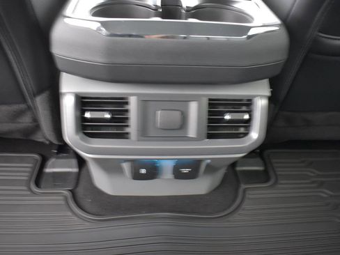 New 2025 Ford F150 Lariat w/ Equipment Group 501A Mid image 11