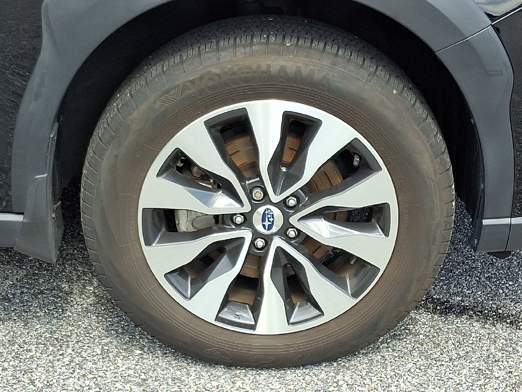 Certified 2024 Subaru Outback Touring AWD/4WD image 9