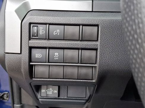 Used 2024 Toyota Tacoma TRD Off-Road AWD/4WD image 25