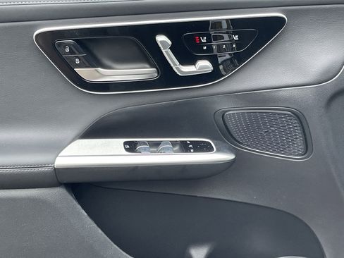 New 2026 Mercedes-Benz GLC 300 image 18