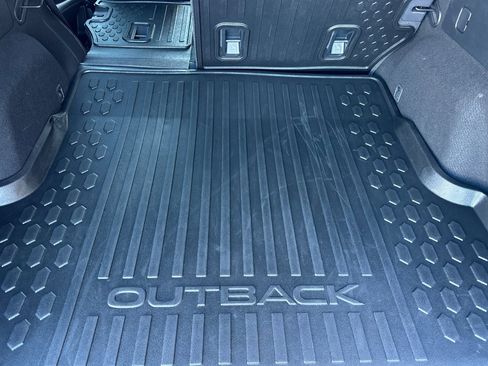 Used 2024 Subaru Outback Premium image 14