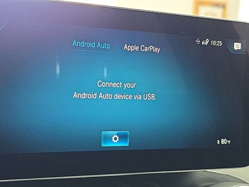 Used 2023 Mercedes-Benz GLC 300 4MATIC Coupe image 22