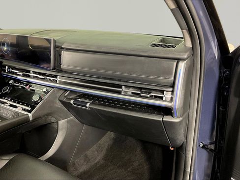 Used 2025 Hyundai Santa Fe Limited image 26