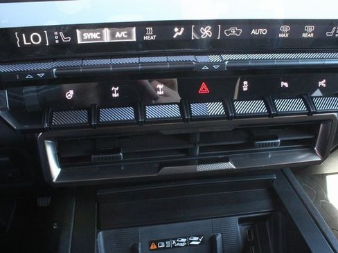 New 2025 GMC Hummer EV 3X w/ Extreme Off-Road Package image 54