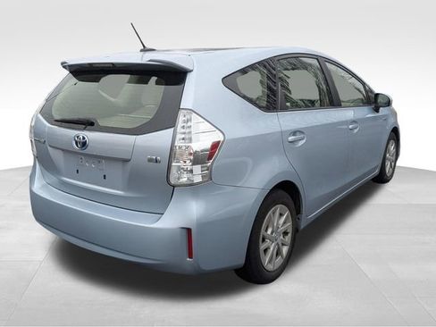 Used 2013 Toyota Prius V Three image 8
