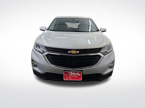 Used 2018 Chevrolet Equinox LT FWD image 2