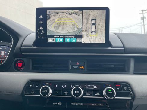 Certified 2023 Honda Pilot Elite image 8