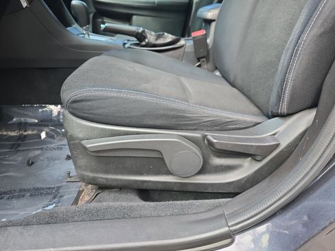 Used 2013 Subaru Crosstrek 2.0i Premium w/ Popular Pkg 2 image 28