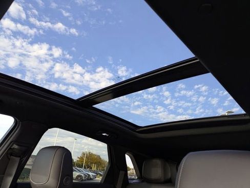 New 2025 Cadillac XT5 Premium Luxury w/ Technology Package image 9