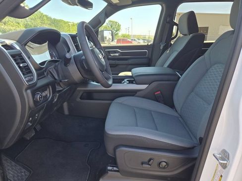 Used 2025 RAM 1500 Lone Star AWD/4WD image 9