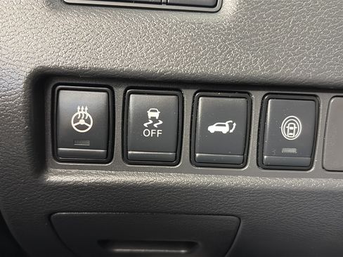 Used 2023 Nissan Murano Platinum AWD/4WD image 30