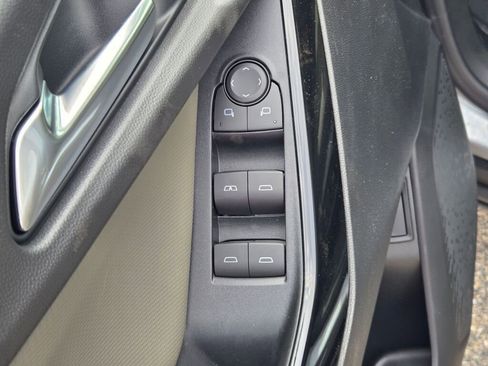 New 2026 Chevrolet Equinox LT w/ Convenience Package II FWD image 20