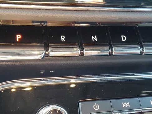 Used 2022 Lincoln Navigator Reserve image 30