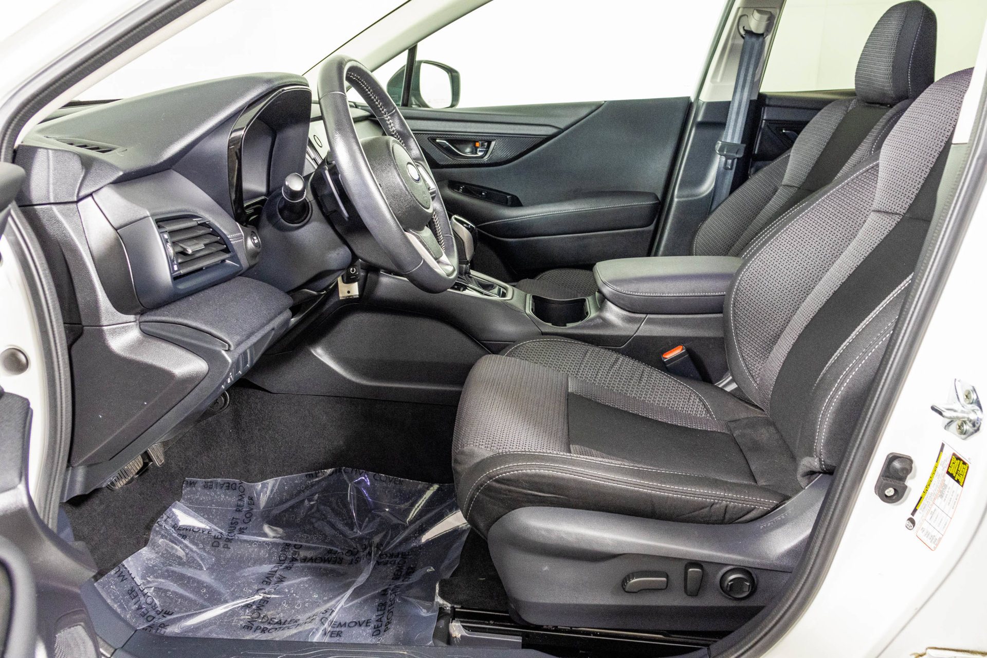 Used 2025 Subaru Outback Premium AWD/4WD image 22